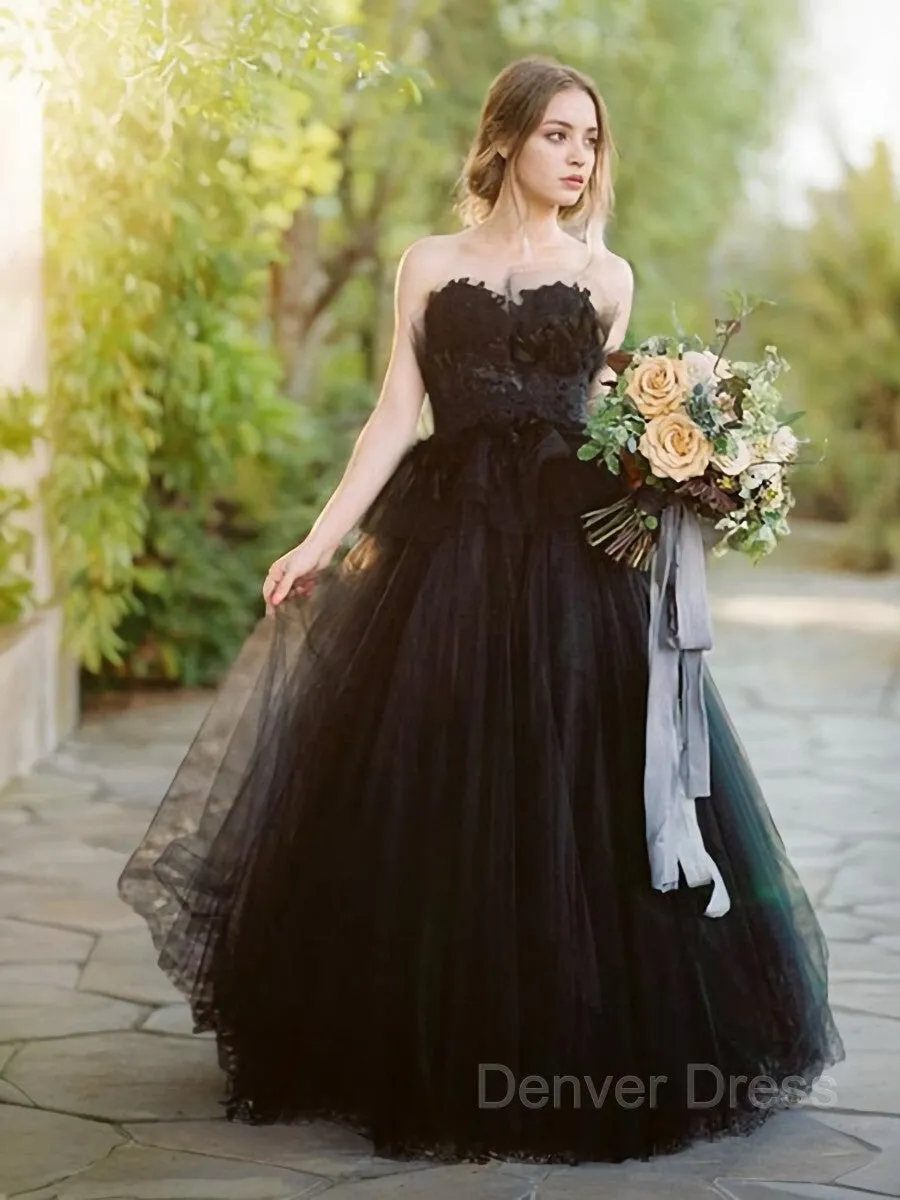 A-Line Sweetheart Floor-Length Tulle Wedding Dress with Appliques Lace