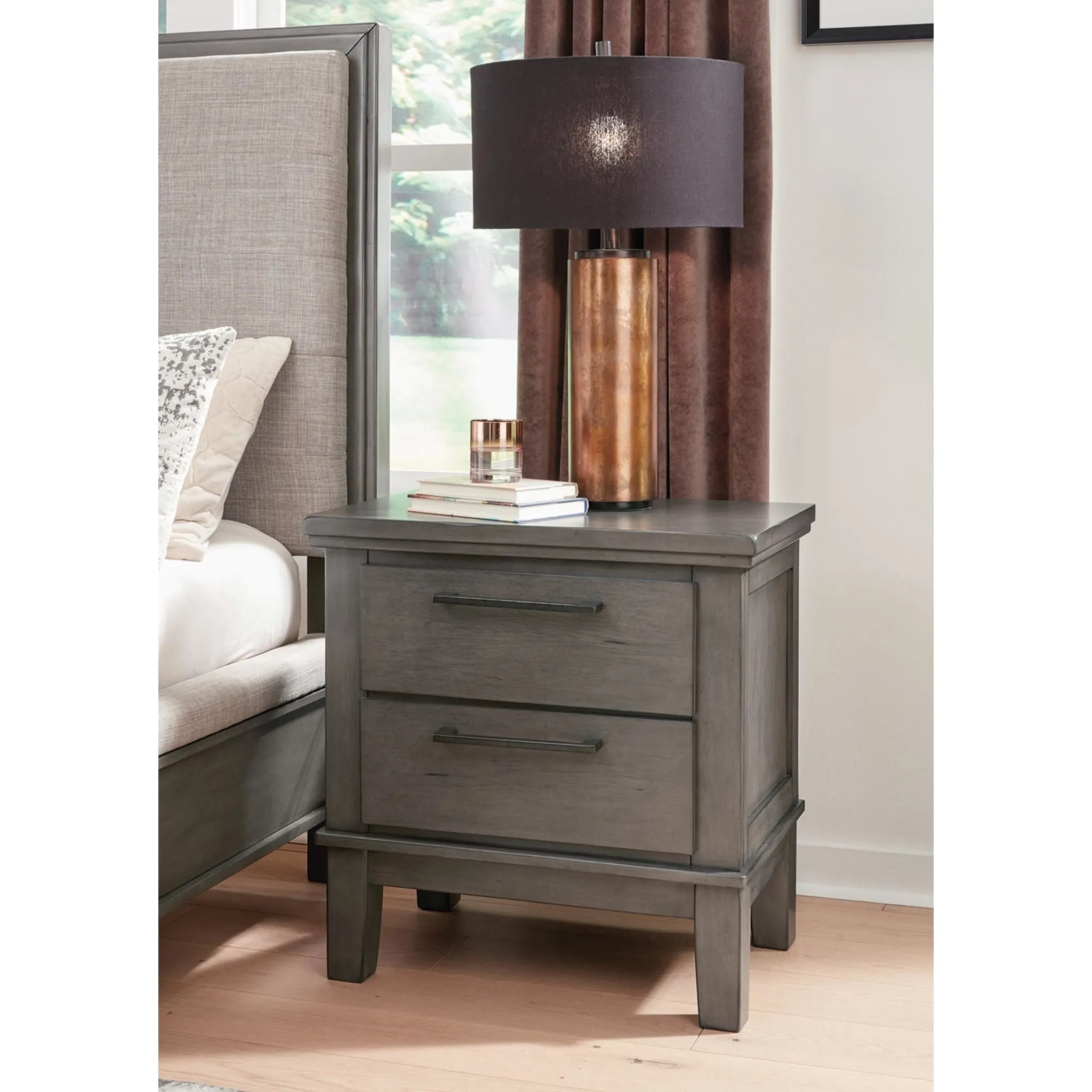 Hallanden Nightstand