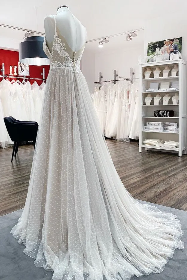 Luxury Long A-line V-neck Tulle Open Back Lace Wedding Dress